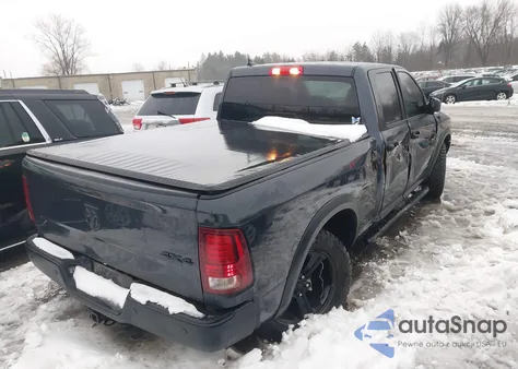 2021 Ram 1500 Classic Warlock 4X4 6'4 Box из США, поврежденный, VIN 1C6RR7GG9MS536679